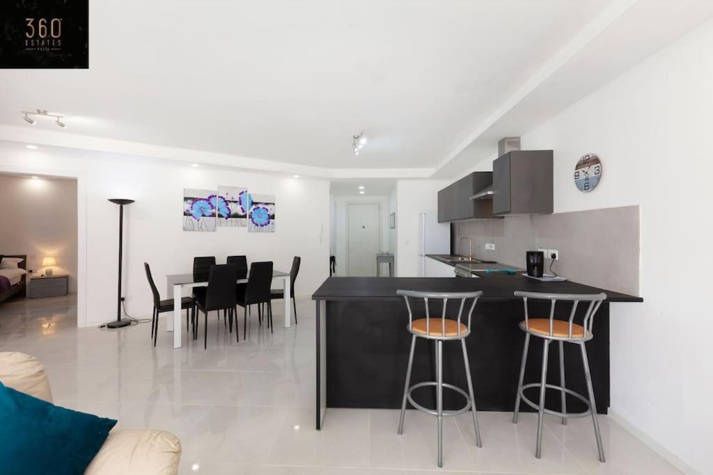 Spacious 2Br Apt In Qawra - Perfect For Families By 360 Estates San Pawl il-Baħar Extérieur photo