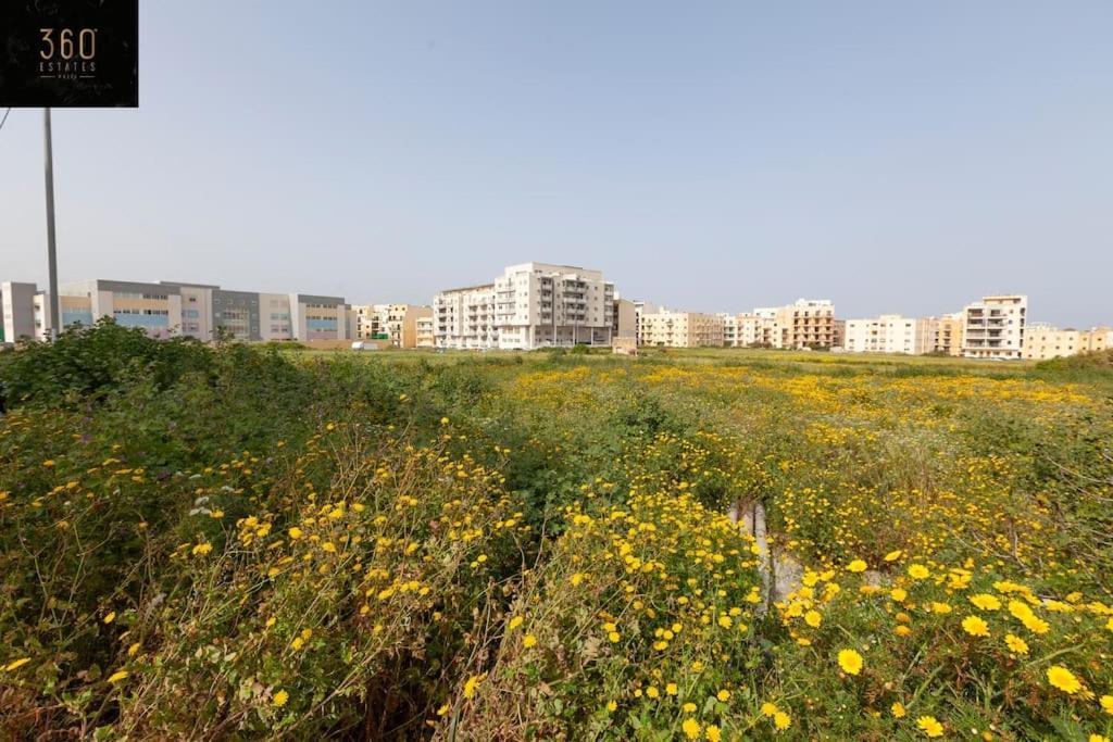 Spacious 2Br Apt In Qawra - Perfect For Families By 360 Estates San Pawl il-Baħar Extérieur photo